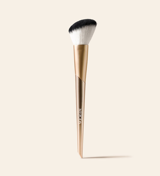 ﻿Vibrant Cheeks Blush Brush