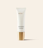 Daily Face SPF 40 feuchtigkeitsspendender Sonnenschutz in einer eleganten weissen Tube mit goldener Metallkappe.